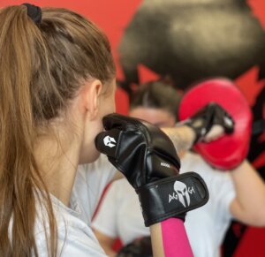 Boxen und Selbstverteidigung für Frauen in Böblingen Kickboxen Workout