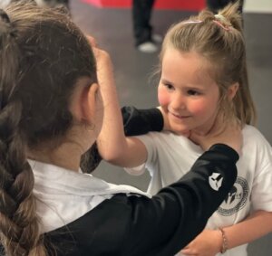 Selbstverteidigugn für Kinder in Ludwigsburg Kung fu Karate