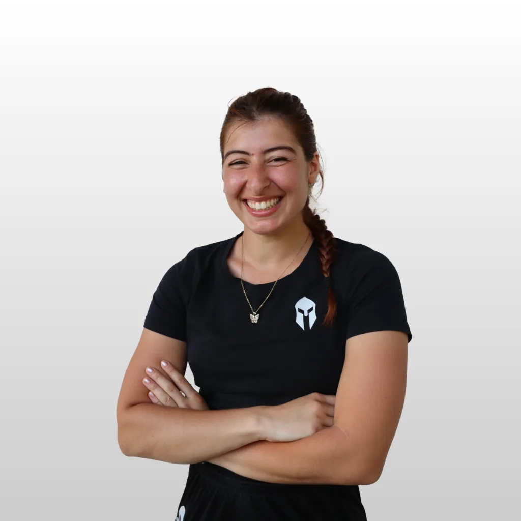 Stuttgart Bad Cannstatt AGOGE Gym - Selbstverteidigung, Kampfsport und Fitness, moderne Räumlichkeiten Trainerin Sofia Eleftheriadou